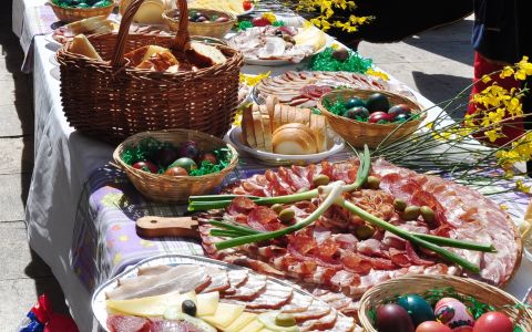 Uskrsni doručak u Šibeniku – tradicija, glazba i proljetno veselje 